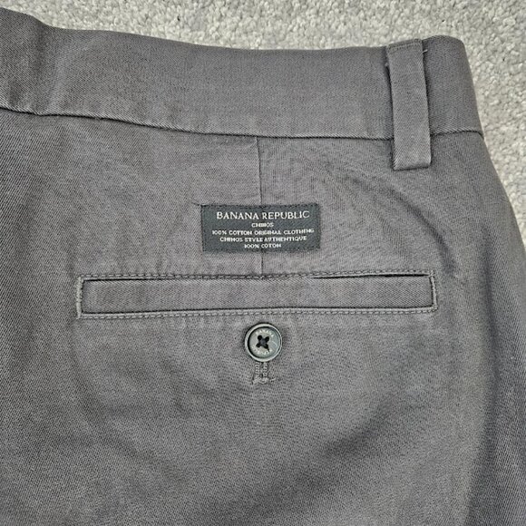 Men's Banana Republic Aiden Chinos - 31x32 - Picture 8 of 9